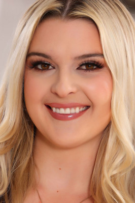 Ivy Mayhem from FINISHHIM